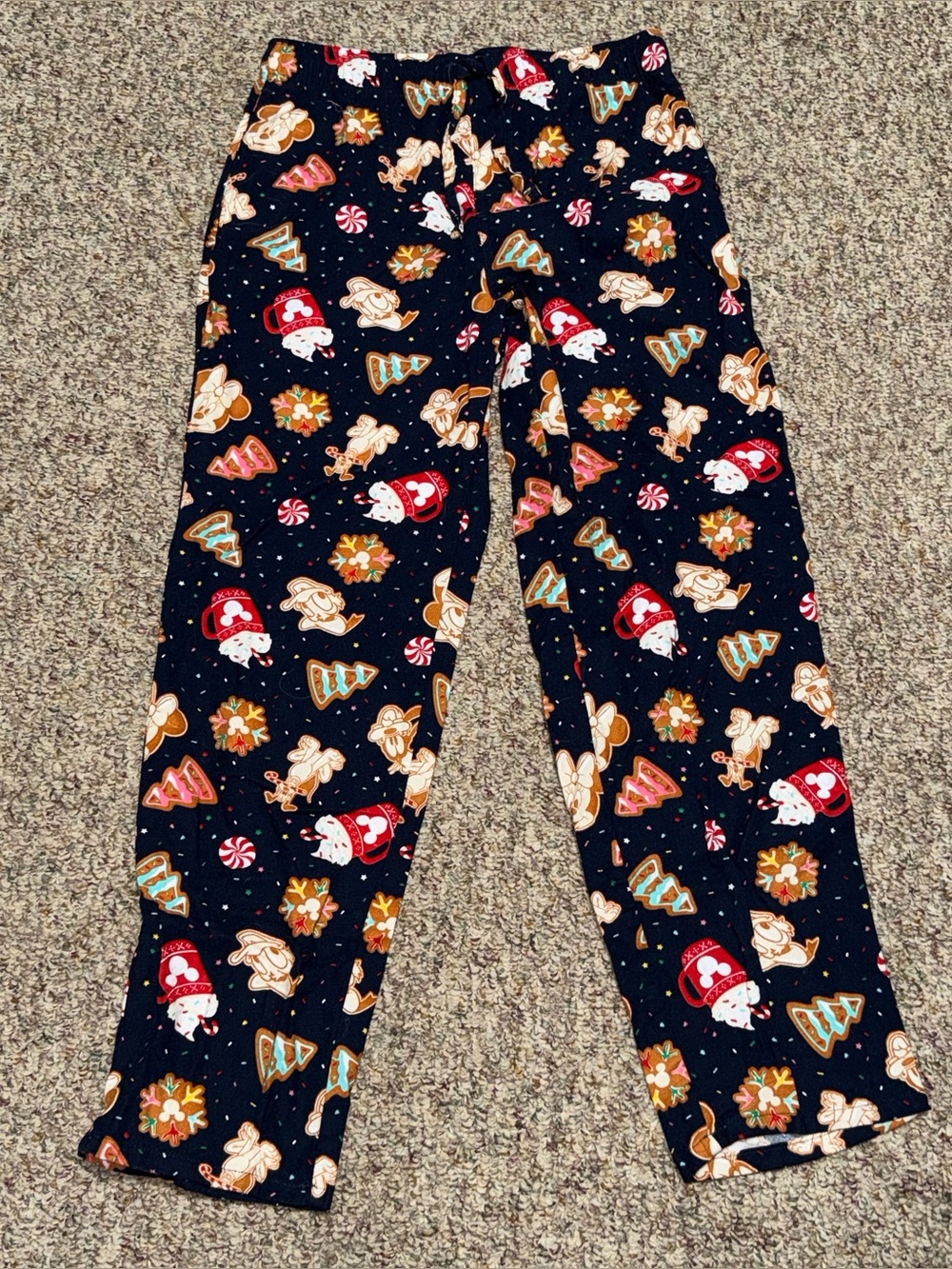 Women’s size medium pajama pants Disney old Navy Holiday Mickey Pluto goofy